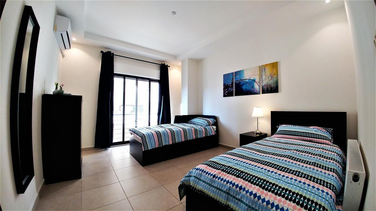 Double Key By Hr Apartman Ammán Kültér fotó